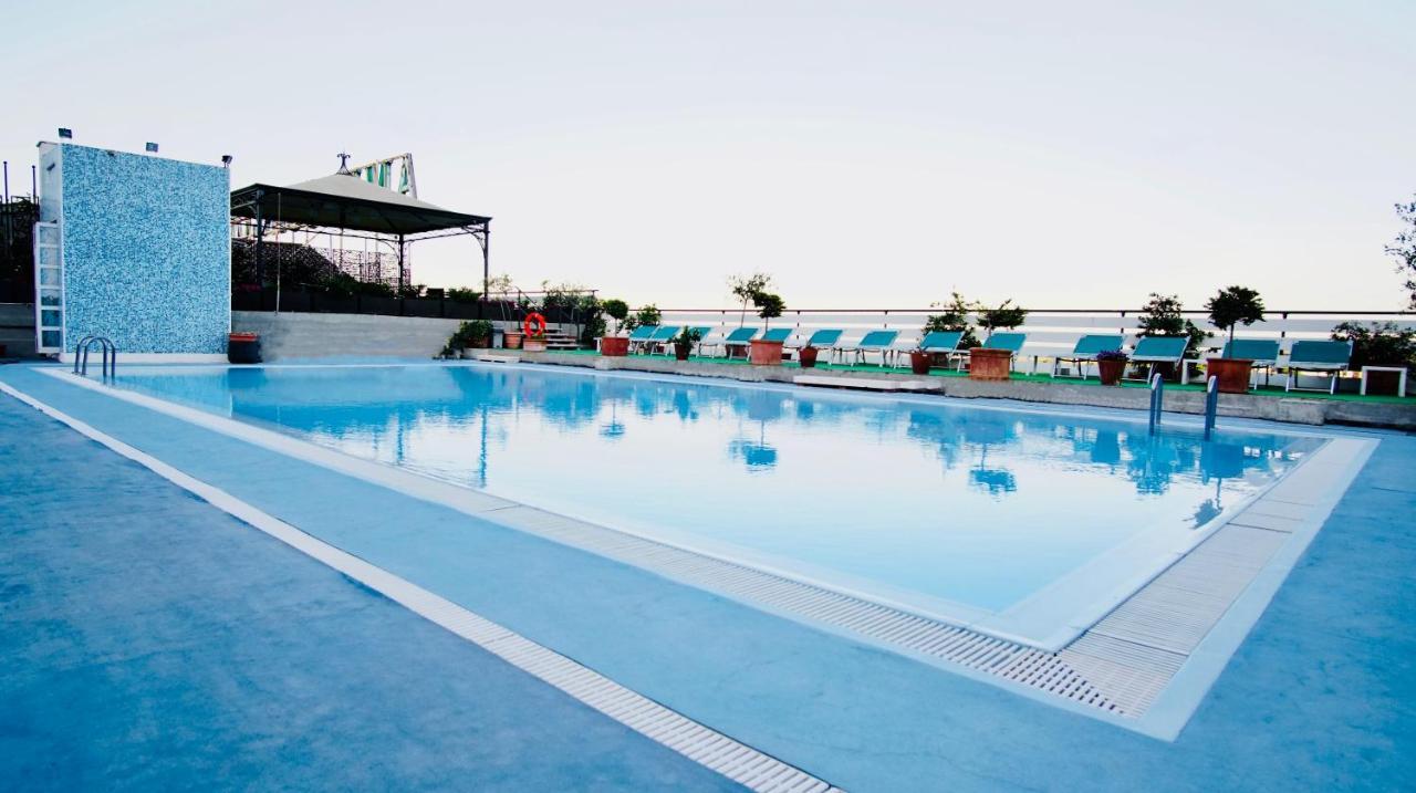 Grand Hotel Ambasciatori Wellness & Spa Кианчано Терме Екстериор снимка