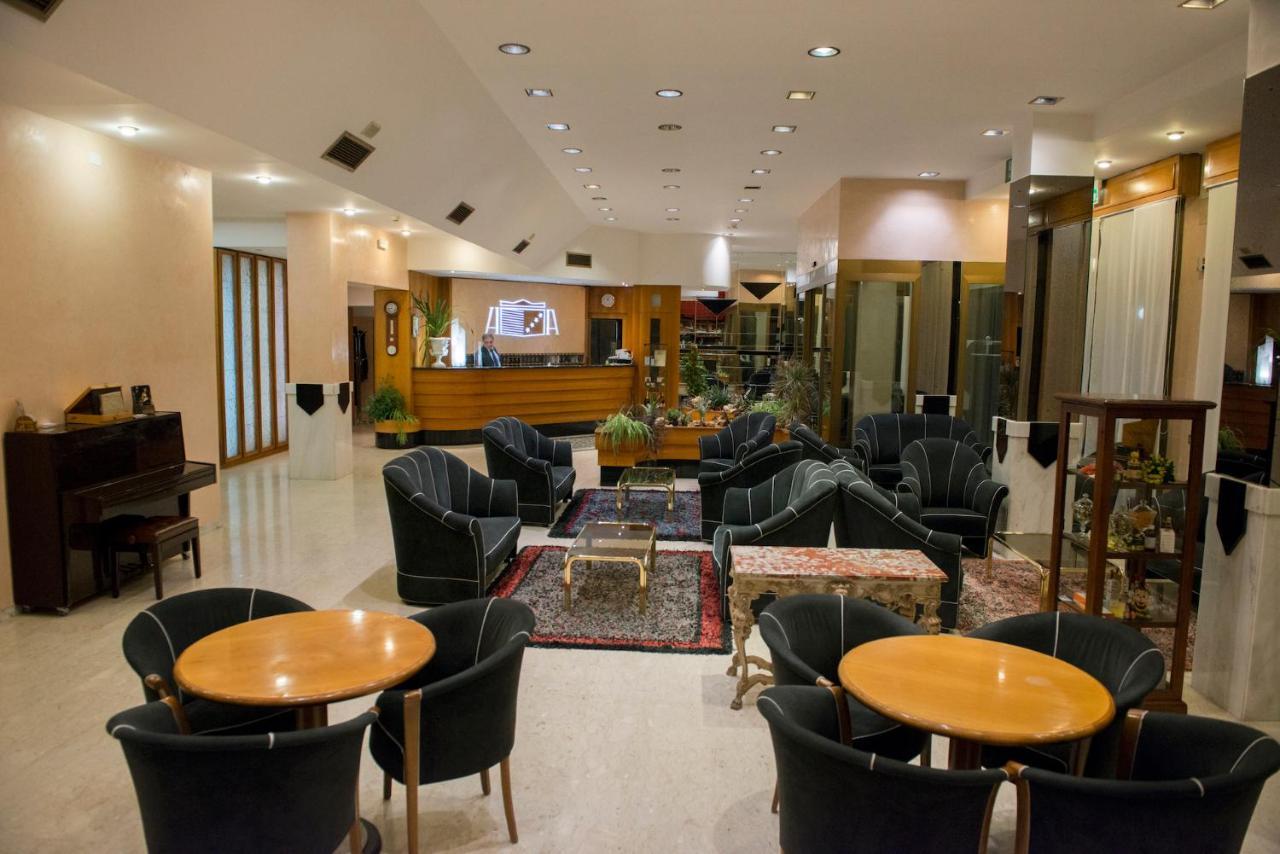 Grand Hotel Ambasciatori Wellness & Spa Кианчано Терме Екстериор снимка