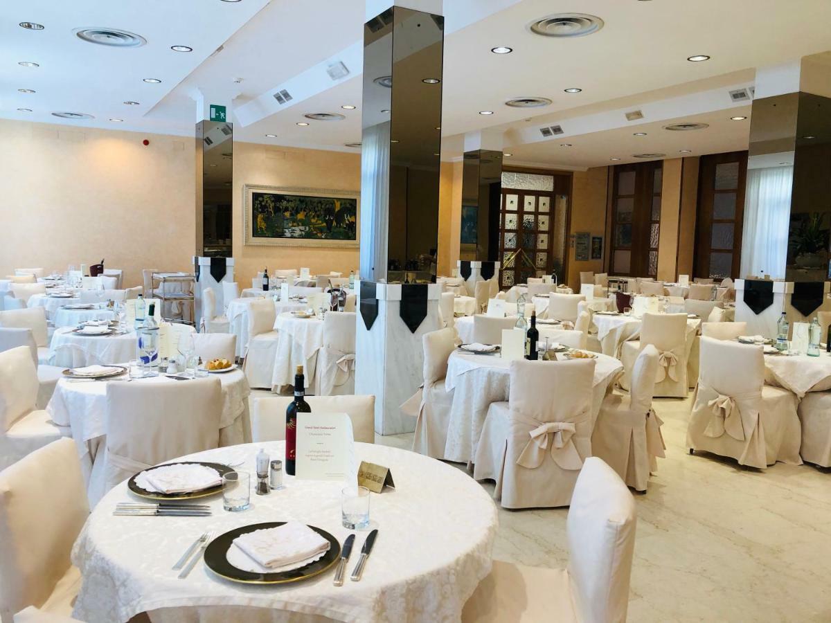 Grand Hotel Ambasciatori Wellness & Spa Кианчано Терме Екстериор снимка